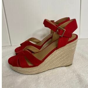 American Eagle Red Suede Wicker Wedge Platform Sandals - Size 7 1/2